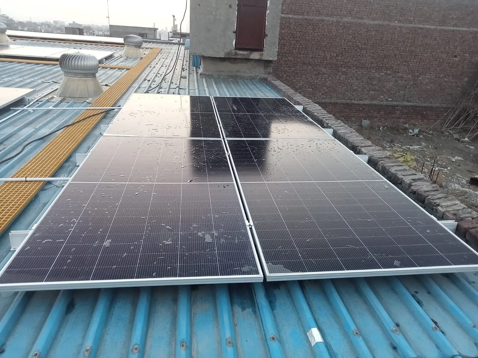 Completed rooftop solar array at the Ludhiana facility